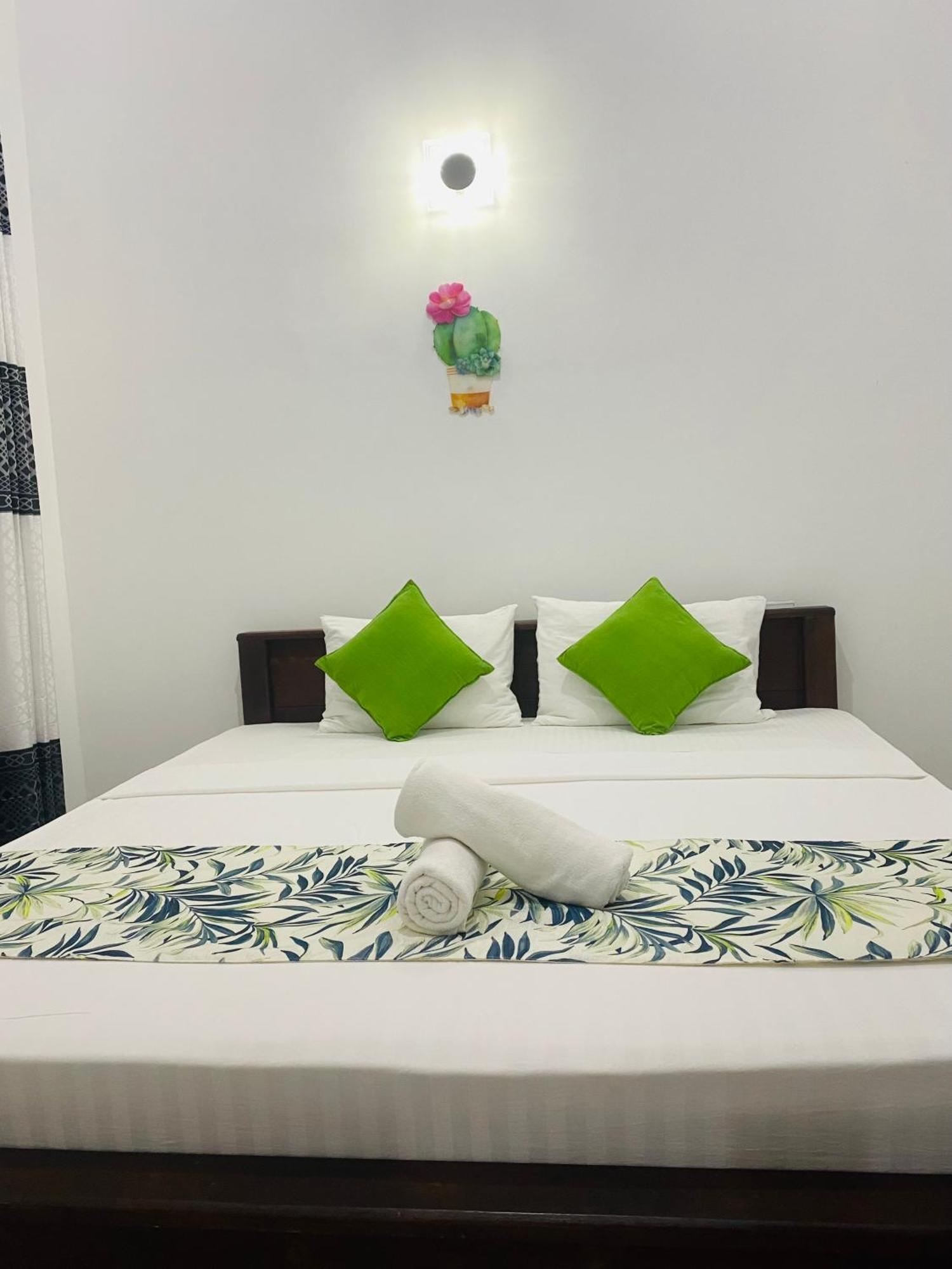 Udara Guest - Yala Safari Villa Exterior photo